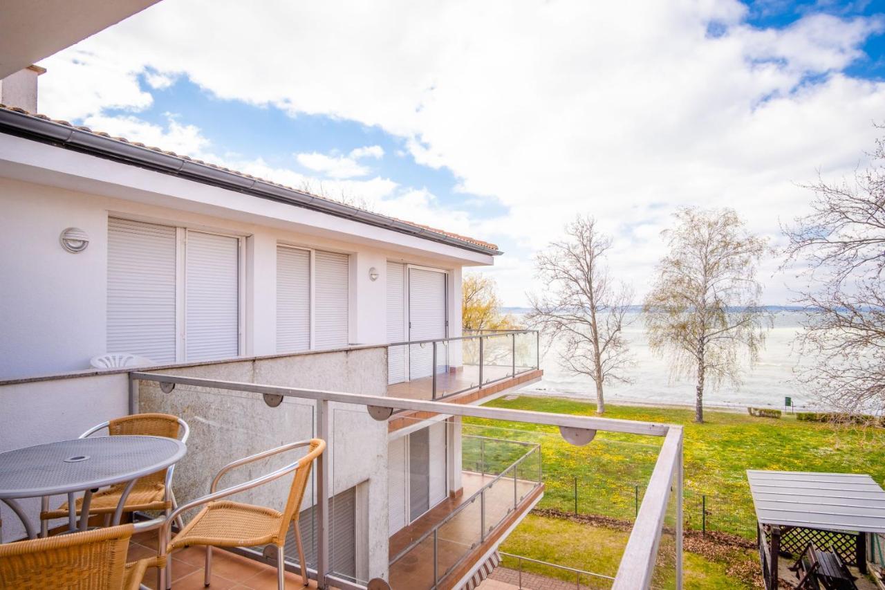 MF Belvedere Apartment Siófok Buitenkant foto