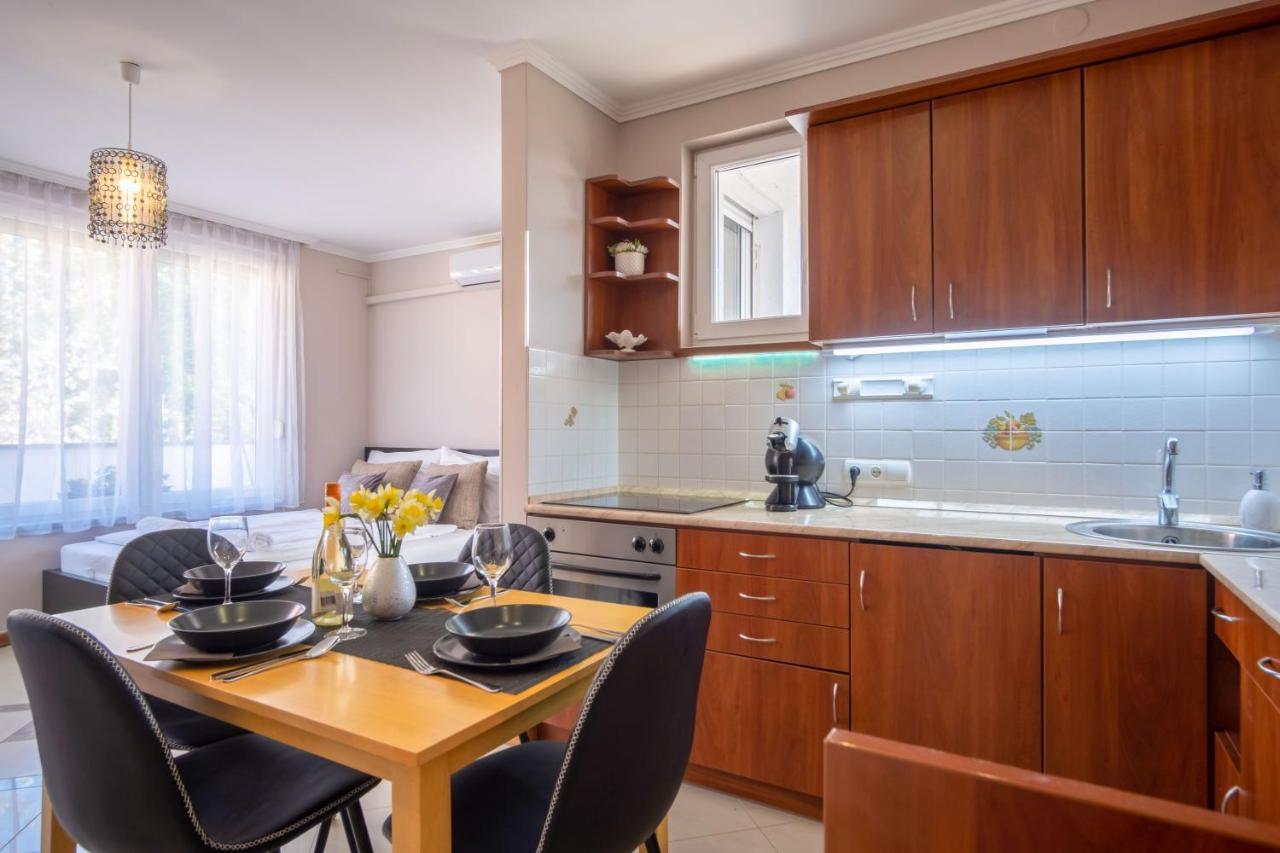 MF Belvedere Apartment Siófok Buitenkant foto