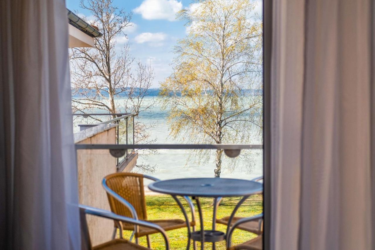 MF Belvedere Apartment Siófok Buitenkant foto